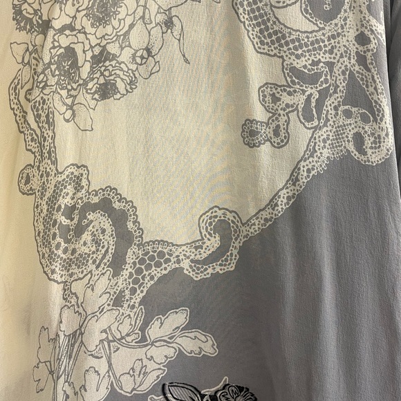 CITRON Santa Monica 3/4 Sleeve Button Down Silk Shirt - Picture 3 of 7